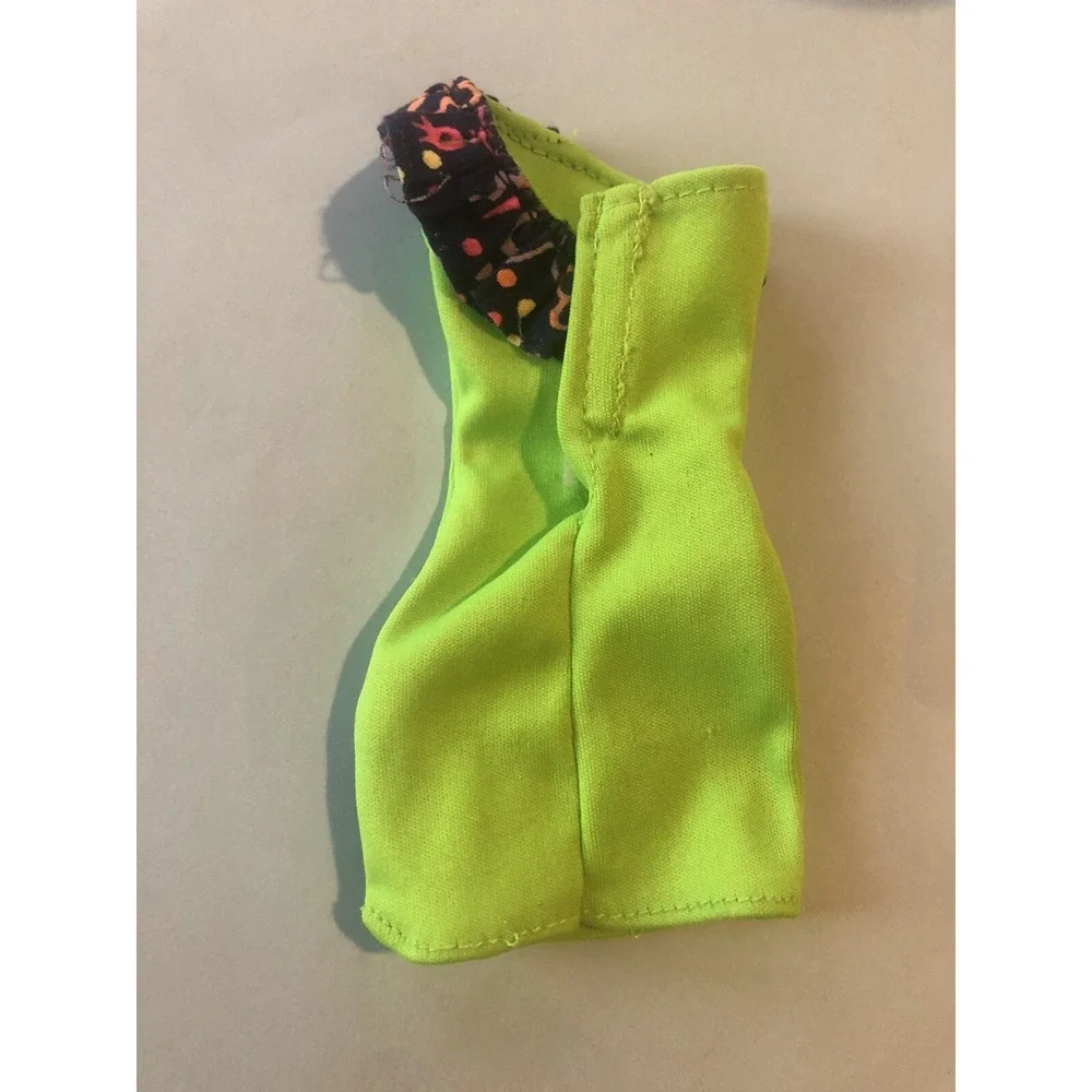 1990s Fashion Fun Pak Barbie Doll Easy Living -NEON GREEN RUFFLE DRESS